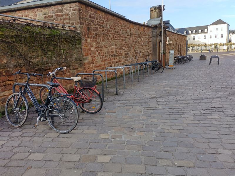 Liebfrauenstraße - vor der Liebfrauenkirche